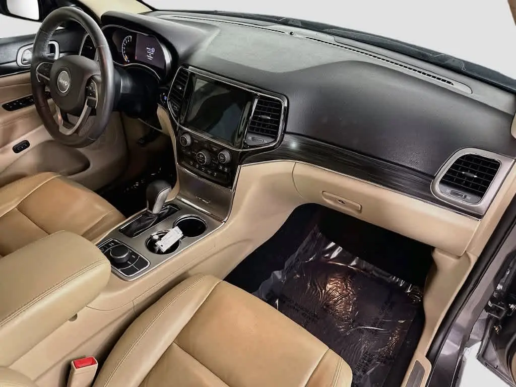 2019 Jeep Cherokee - $17,570