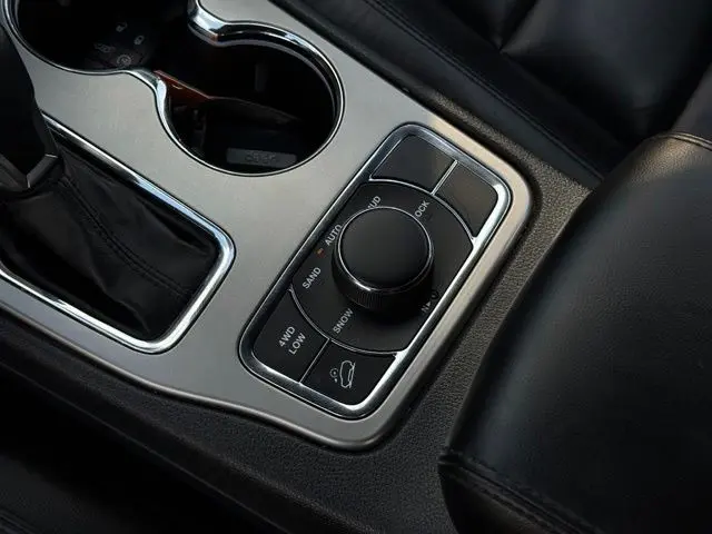 2020 Jeep Cherokee - $16,500