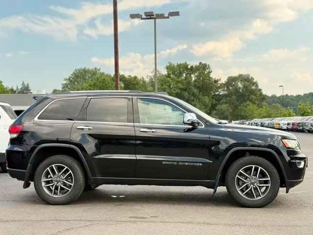 2020 Jeep Cherokee - $16,500