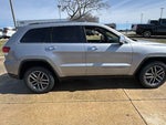 2020 Grand Cherokee Thumbnail 16