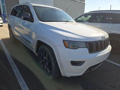 Photo of a 2021 Jeep Grand Cherokee 4X4 Limited 4DR SUV for sale