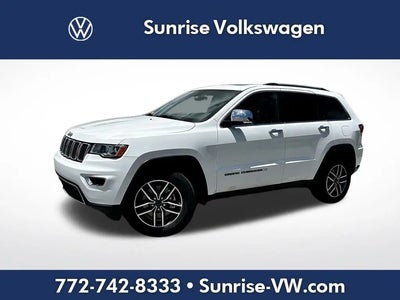 Photo of a 2022 Jeep Grand Cherokee WK 4X4 Limited 4DR SUV for sale