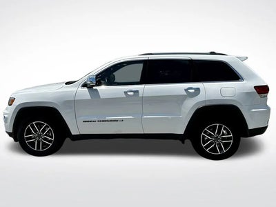 Photo of a 2022 Jeep Grand Cherokee WK 4X4 Limited 4DR SUV for sale