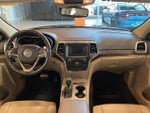 2017 Grand Cherokee Thumbnail 25