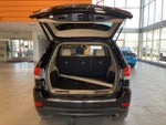 2017 Grand Cherokee Thumbnail 29