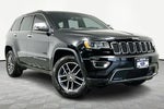 2018 Grand Cherokee Thumbnail 1