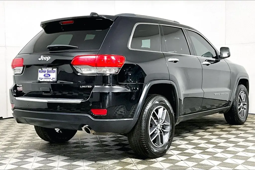 2018 Jeep Cherokee - $15,341