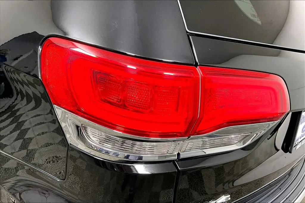 2018 Jeep Cherokee - $15,341