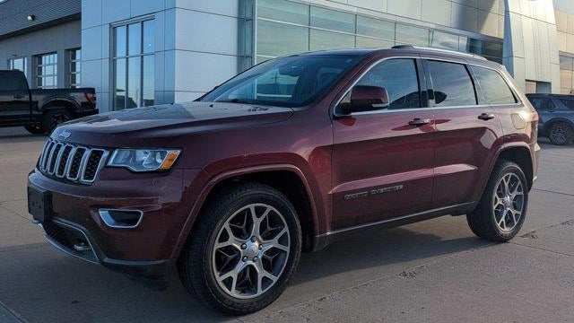 2018 Jeep Grand Cherokee Sterling Edition