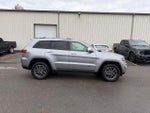 2020 Grand Cherokee Thumbnail 4