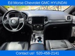 2020 Grand Cherokee Thumbnail 15