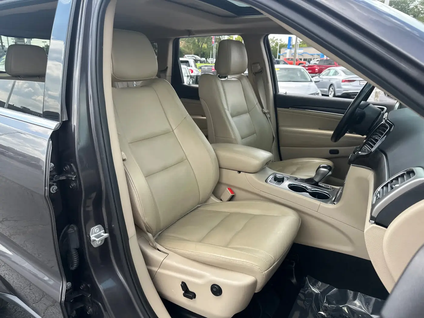 2021 Jeep Cherokee - $17,994