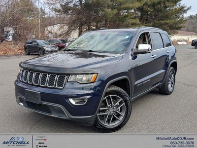 Photo of a 2017 Jeep Grand Cherokee 4X4 Limited 4DR SUV for sale