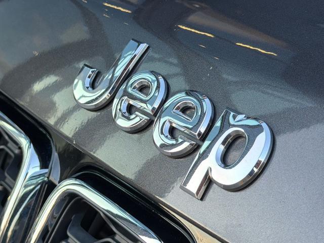 2017 Jeep Cherokee - $14,000