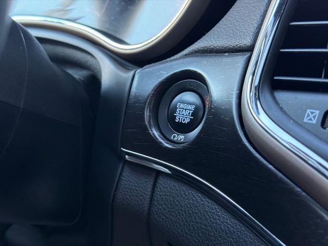2017 Jeep Cherokee - $14,000