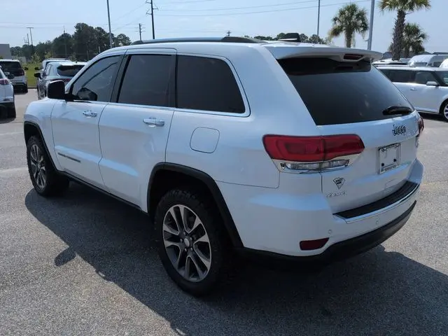 2018 Jeep Cherokee - $13,995