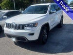 2020 Grand Cherokee Thumbnail 1