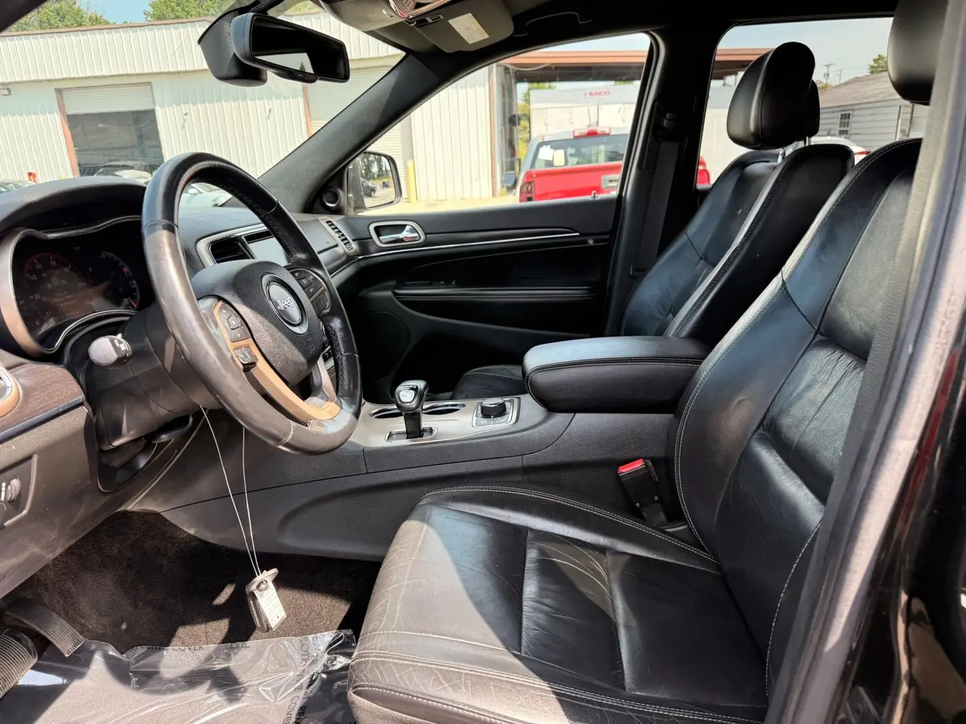 2015 Jeep Cherokee - $7,950