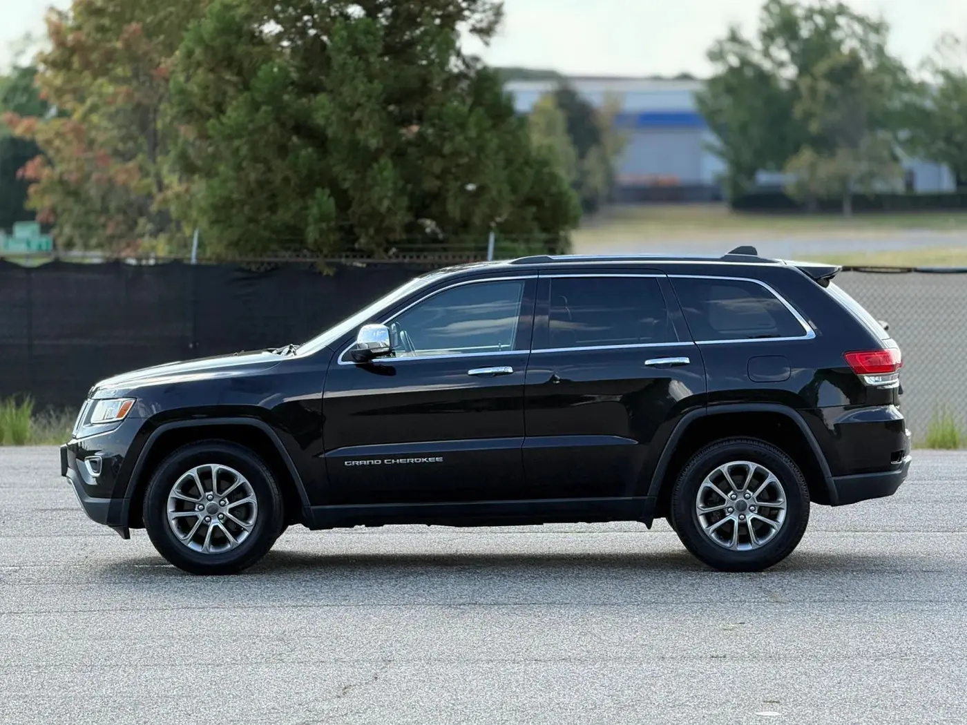 2015 Jeep Cherokee - $7,950