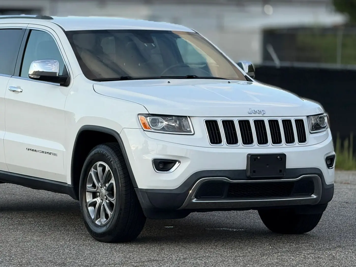 2015 Jeep Cherokee - $11,950