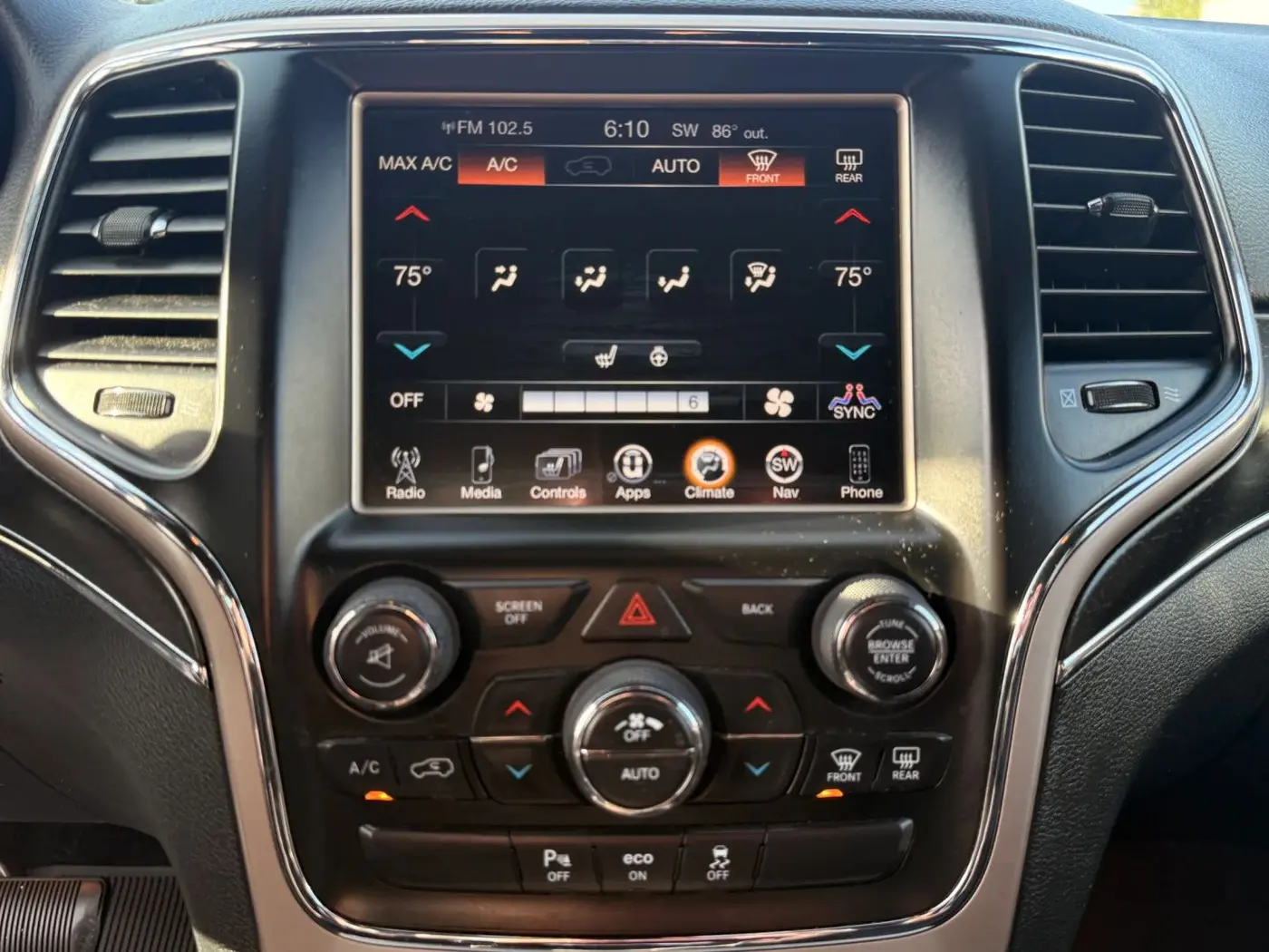 2015 Jeep Cherokee - $11,950