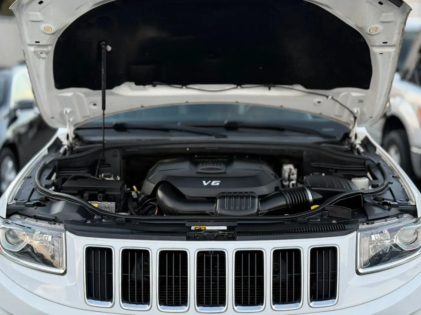 2015 Jeep Cherokee - $11,950
