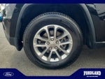 2015 Grand Cherokee Thumbnail 25