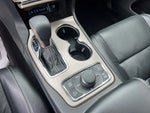 2016 Grand Cherokee Thumbnail 22