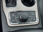 2016 Grand Cherokee Thumbnail 23