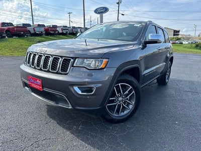 Photo of a 2018 Jeep Grand Cherokee 4X4 Limited 4DR SUV for sale