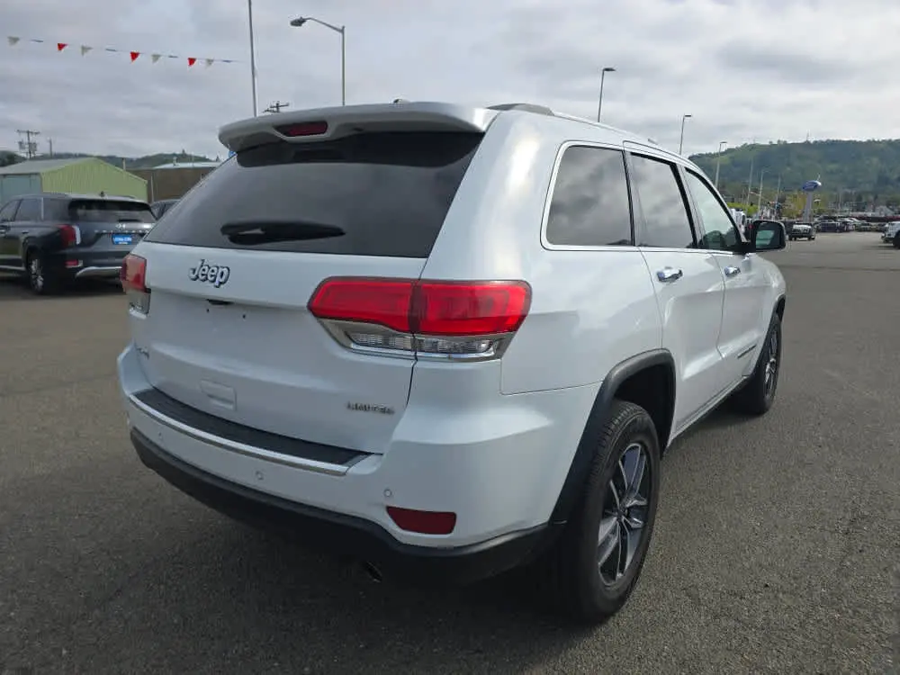 2019 Jeep Cherokee - $21,240