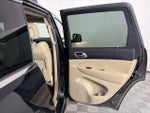 2020 Grand Cherokee Thumbnail 28