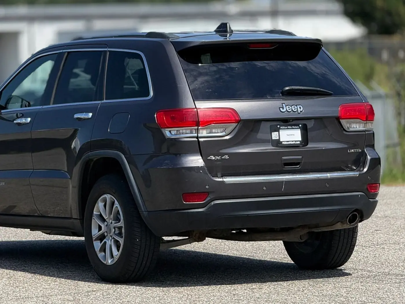 2015 Jeep Cherokee - $8,950