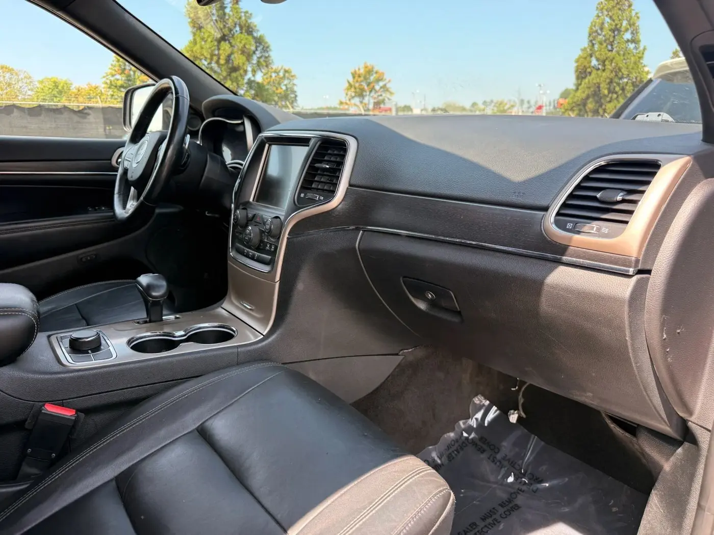 2015 Jeep Cherokee - $8,950