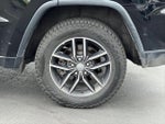 2017 Grand Cherokee Thumbnail 22
