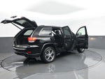 2019 Grand Cherokee Thumbnail 32