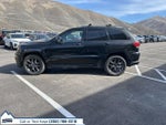 2019 Grand Cherokee Thumbnail 4