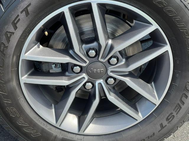2020 Jeep Cherokee - $19,900