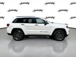 2021 Grand Cherokee Thumbnail 4