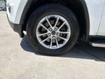2016 Grand Cherokee Thumbnail 12