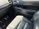 2016 Grand Cherokee Thumbnail 30