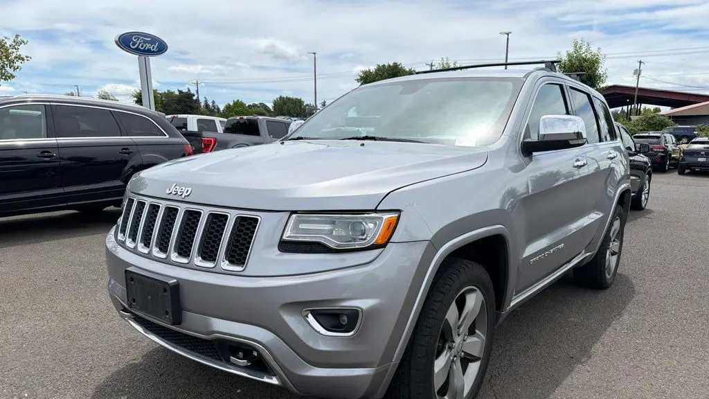 Preowned 2016 Jeep Grand Cherokee Overland for Sale