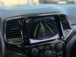 2019 Grand Cherokee Thumbnail 4