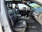 2019 Grand Cherokee Thumbnail 16