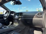 2019 Grand Cherokee Thumbnail 17