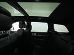 2016 Grand Cherokee Thumbnail 23