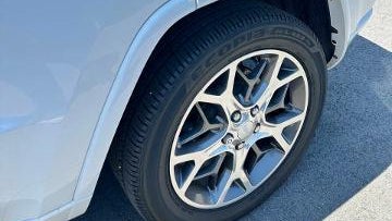 2020 Jeep Grand Cherokee Overland
