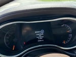 2020 Grand Cherokee Thumbnail 2