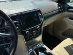 2020 Grand Cherokee Thumbnail 4