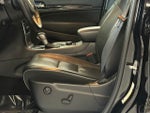 2020 Grand Cherokee Thumbnail 12